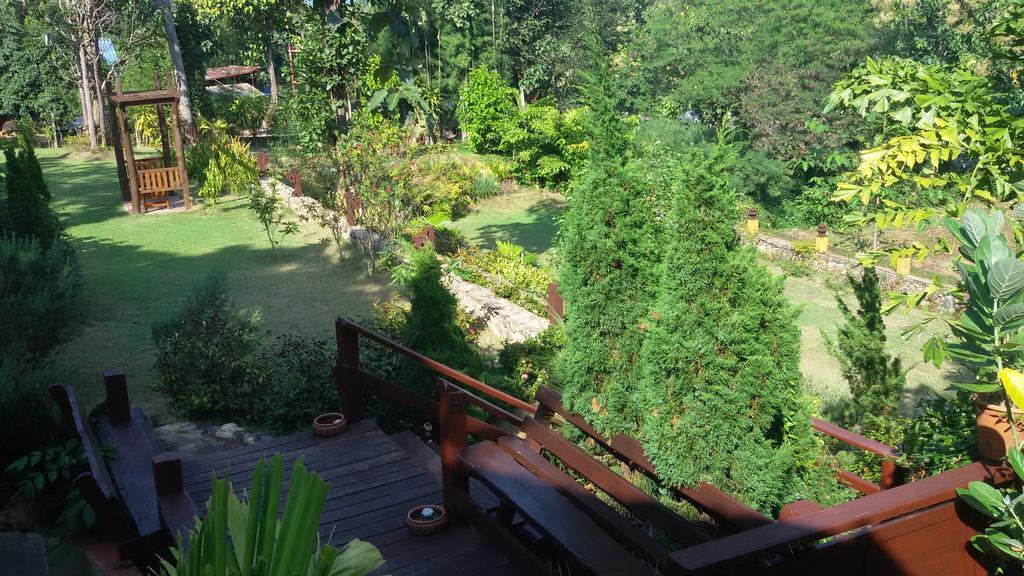 Mon Vieng Kham Resort Mae Hong Son Bagian luar foto