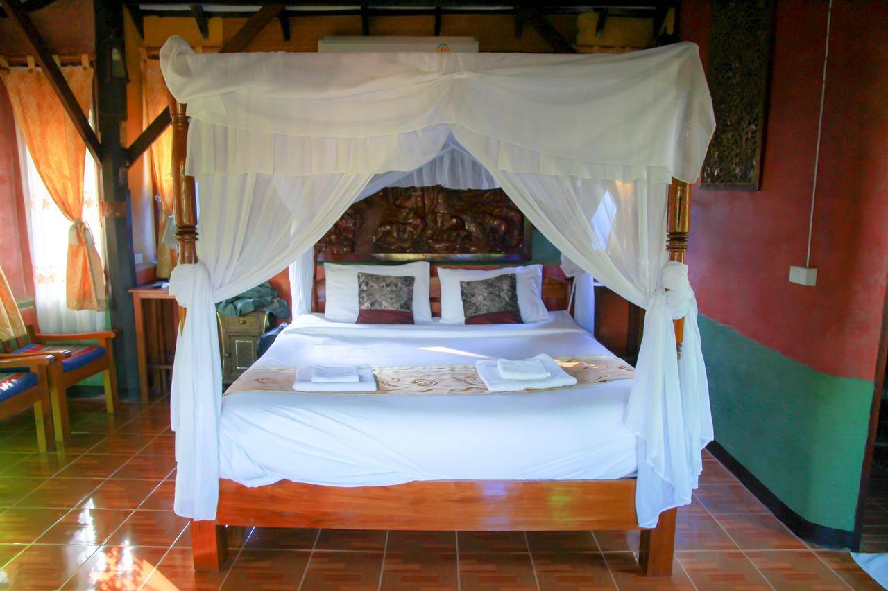 Mon Vieng Kham Resort Mae Hong Son Bagian luar foto